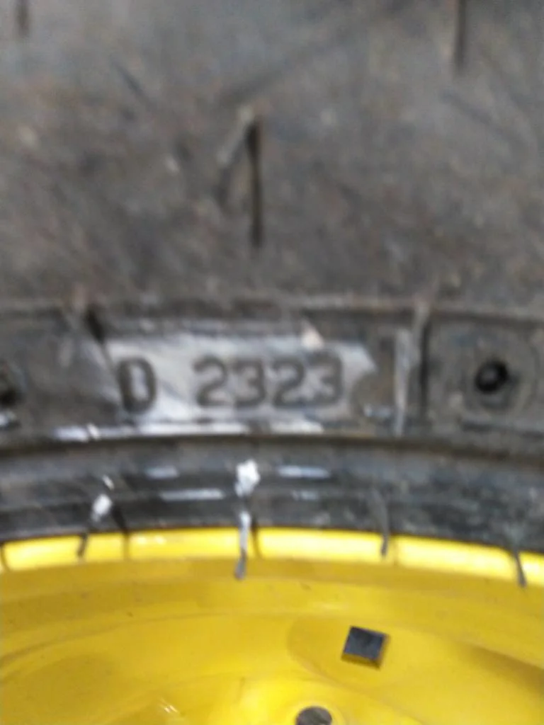 Take-Off 260/70-16.5 110A8 Galaxy XD2010 TL R-4 95-100% On 8 x 16.5 (6-6-4.62) Implement Wheel image 2