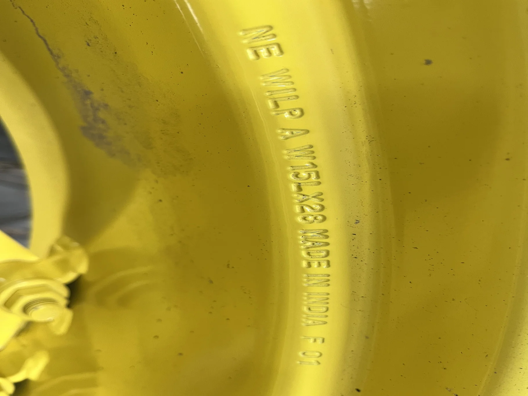 Take-Off 15 x 28 8-8-6 4/2 Clamp Yellow Wheel w/ Disc image 3
