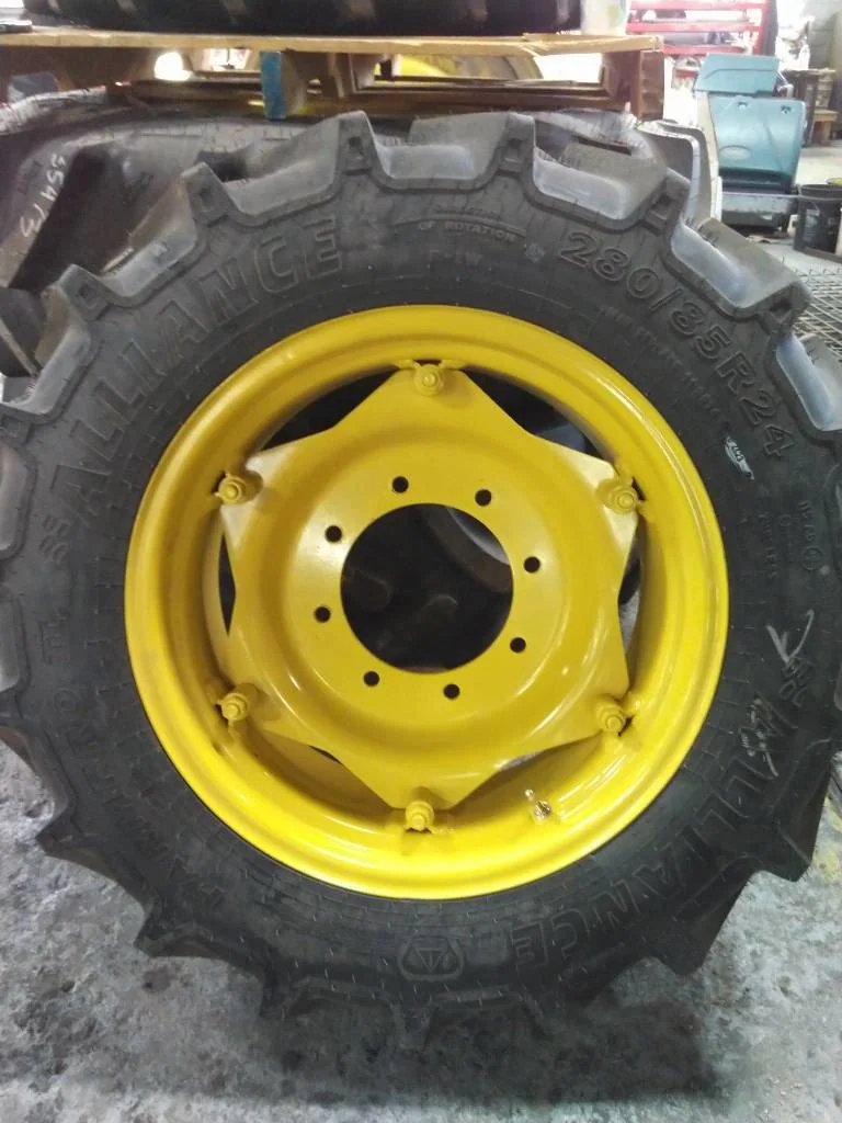 Take-Off 280/85R24 115A Alliance FarmPro 2 TL R-1W 95-100% On 10 x 24 (8-10.82-8.78) 6 Clamp/Disc