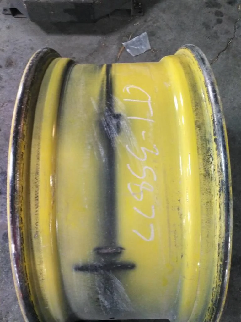 Used 15 x 34 10-13.19-11.07 Waffle 3 Bolt JD Ag Yellow Wheel w/ Disc image 2