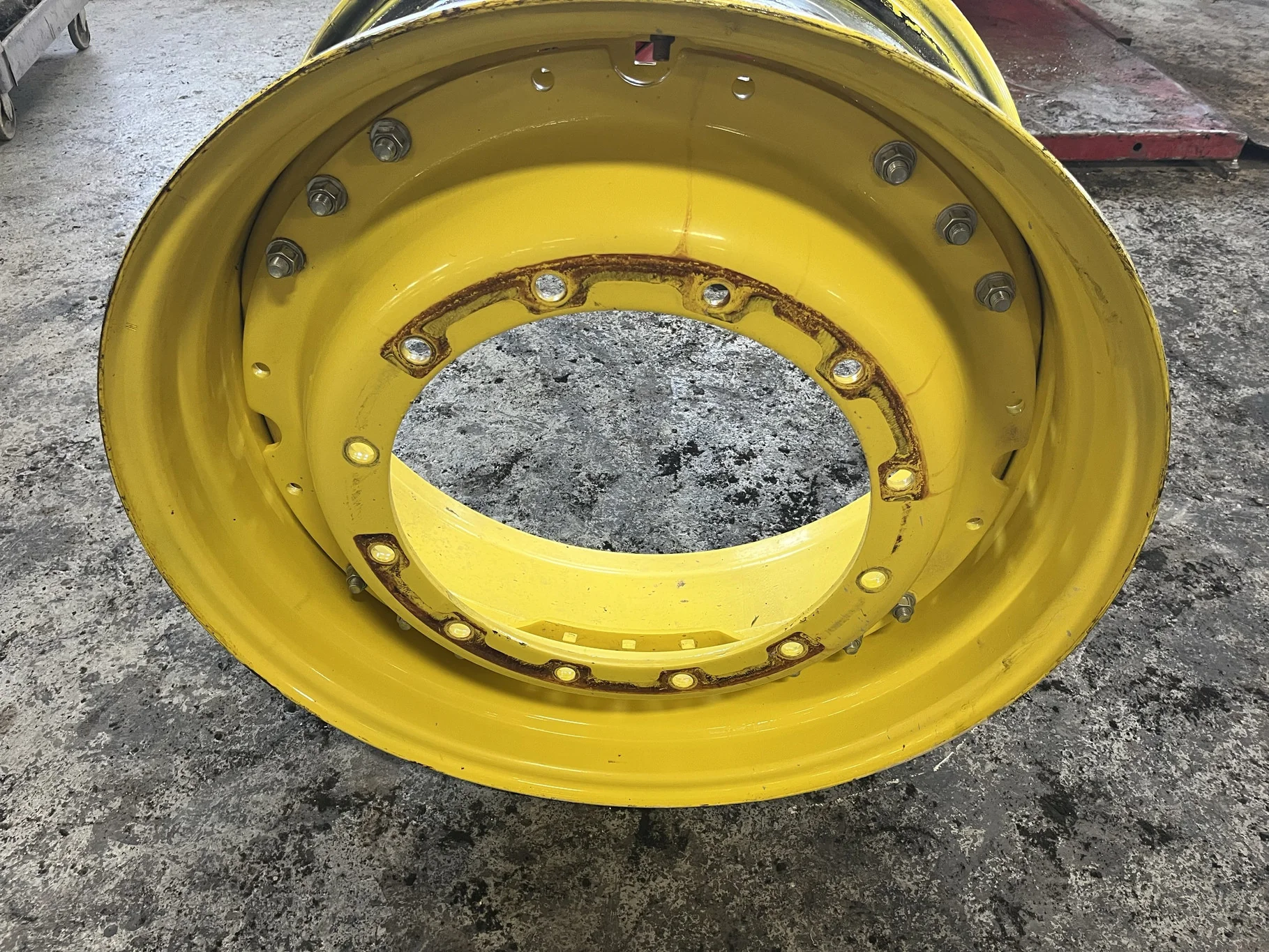 Used 15 x 34 12-19.685-17.651 Titan Waffle 3 Bolt Yellow Wheel w/ Disc
