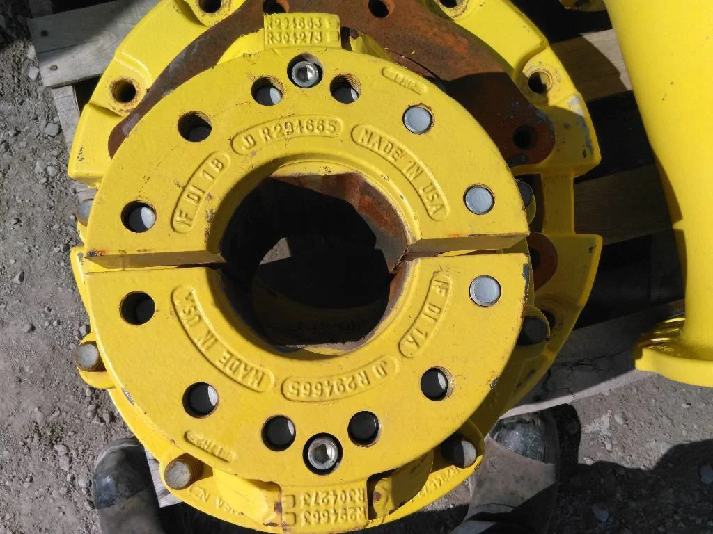 Used Hub John Deere 120MM Double Flat (10-13.19-11.07) image 2
