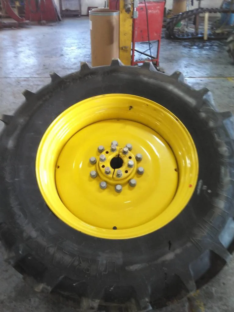 Used 460/85R38 149A8 Vredestein Traxion 85 TL R-1W 90-95% In 18 x 38 (10-13.19-11.07) Dual Wheel image 2