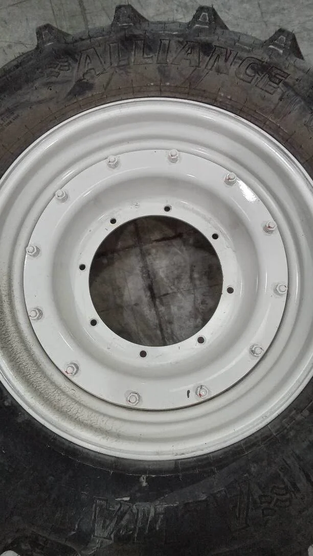 Take-Off 380/85R30 135B Alliance Farmpro ll TL R-1W 95-100% On 12 x 30 (8-15.995-14.281) Rail Wheel image 3