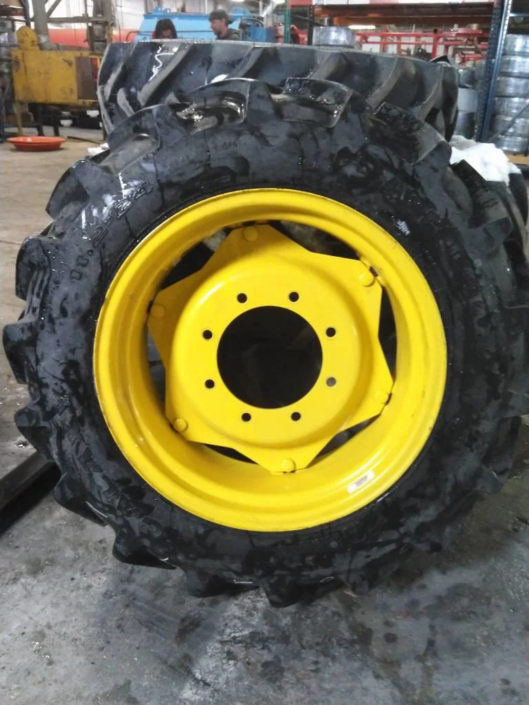 Used 11.2-24 122A6 Galaxy AgriTrac TL R-1 90-95% On 10 x 24 (8-10.82-8.78) 6 Clamp/Disc