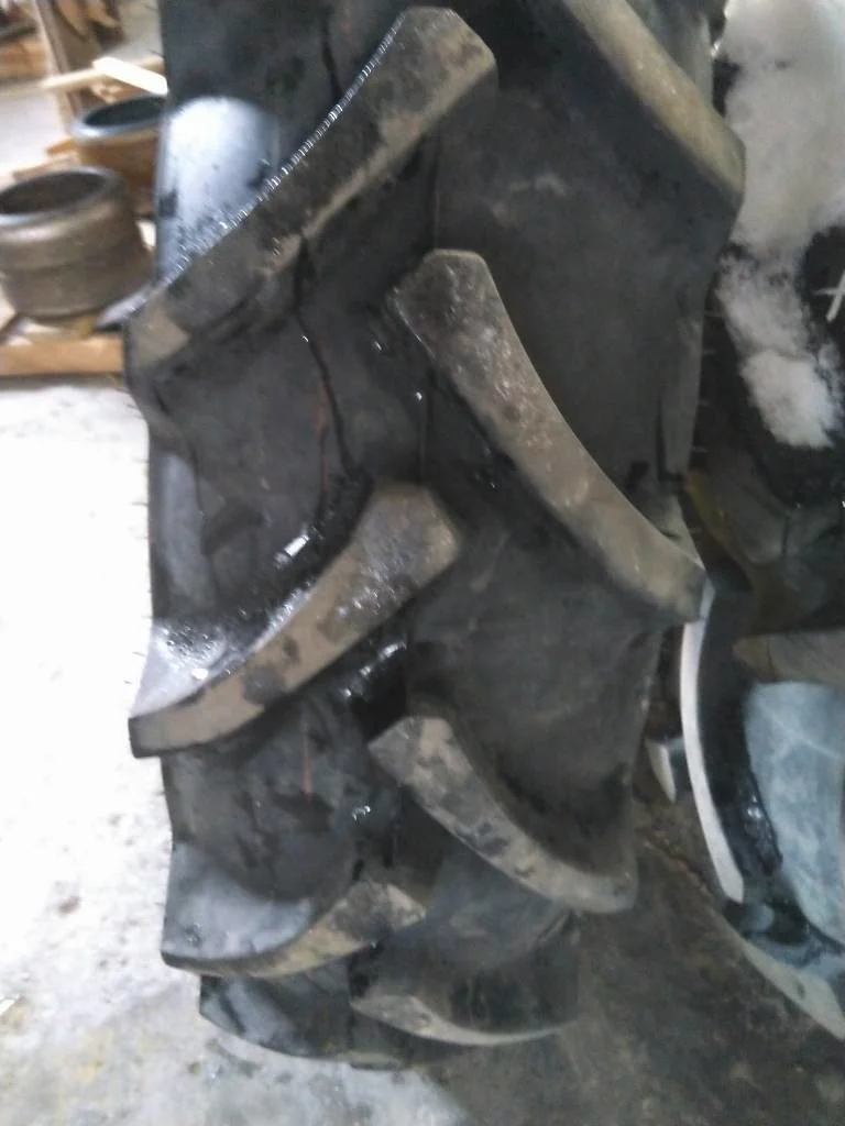 Used 11.2-24 122A6 Galaxy AgriTrac TL R-1 90-95% On 10 x 24 (8-10.82-8.78) 6 Clamp/Disc image 2