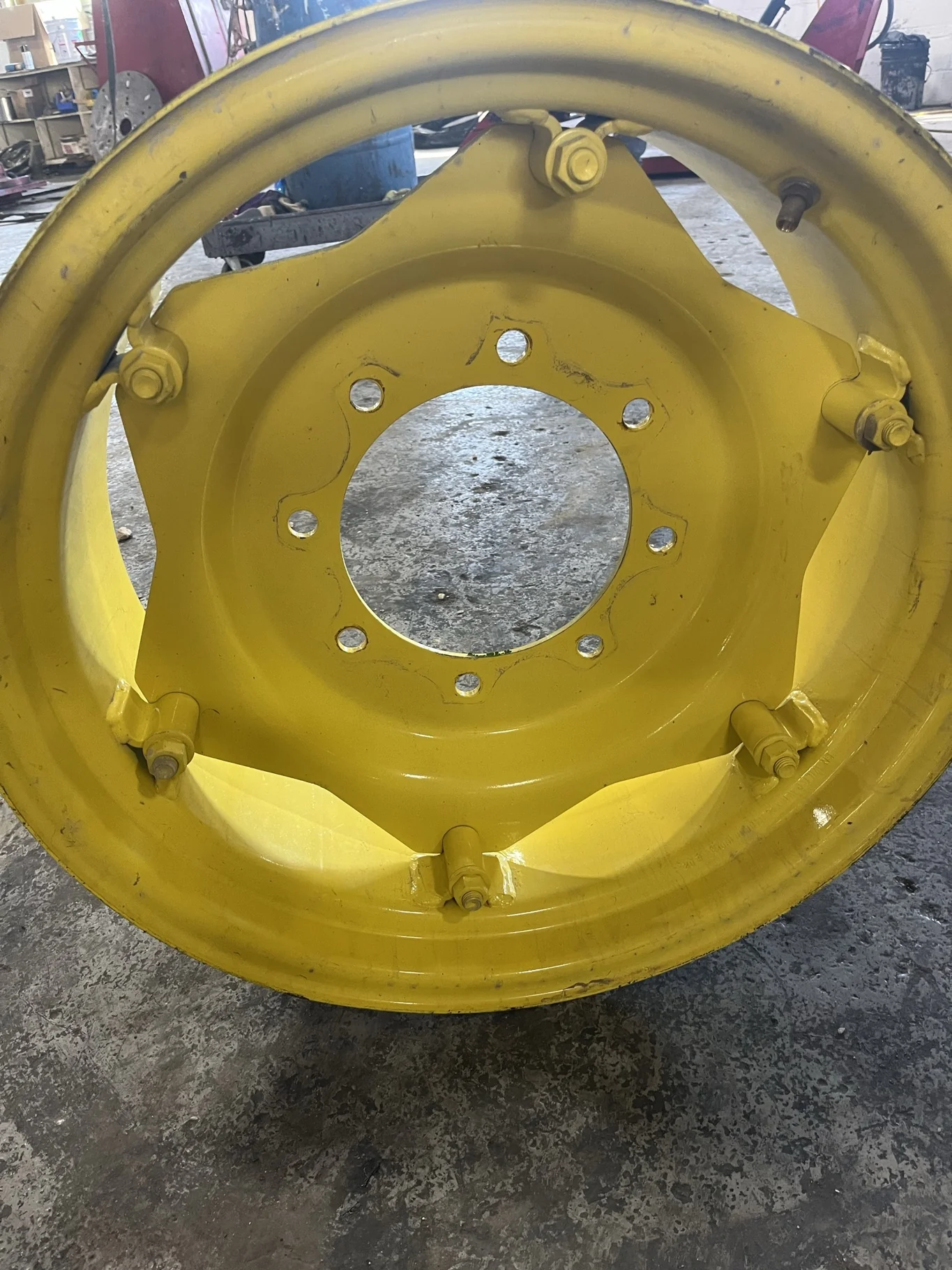 Used 10 x 24 (8-10.82-8.78) 6 Clamp Yellow Wheel w/ Disc image 2