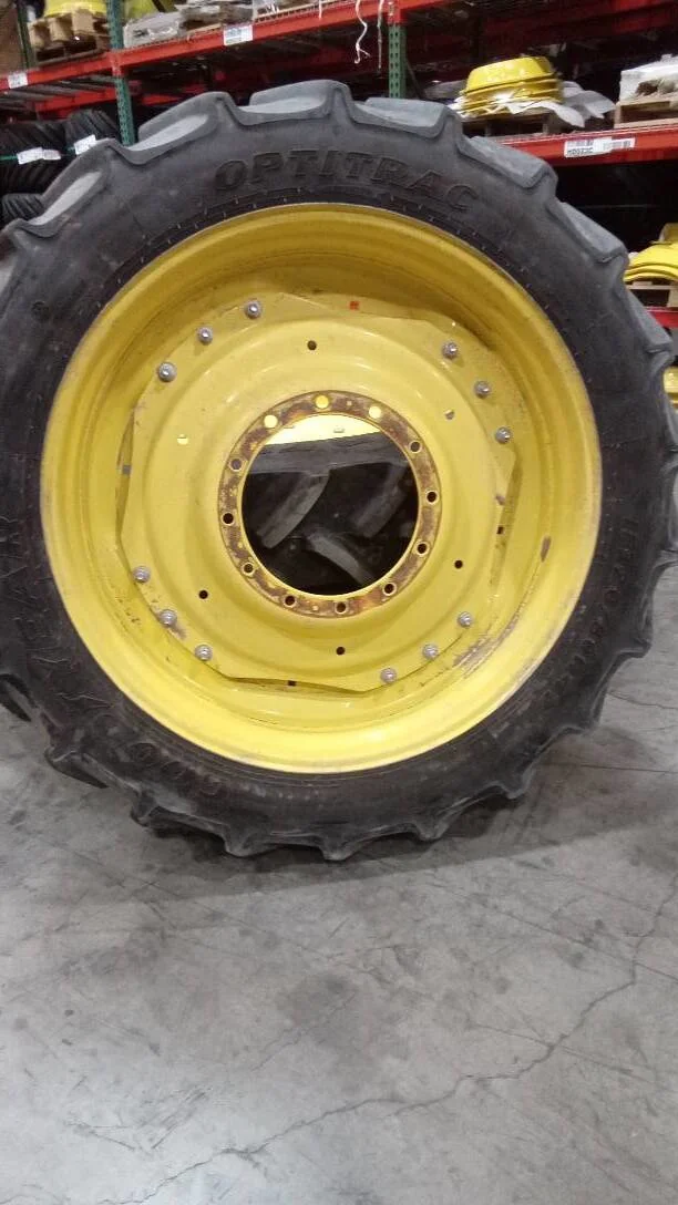 Used IF320/80R42 150D Goodyear Optitrac TL R-1W 75-80% On 10 x 42 (12-16.732-14.640) Waffle 3 Bolt/