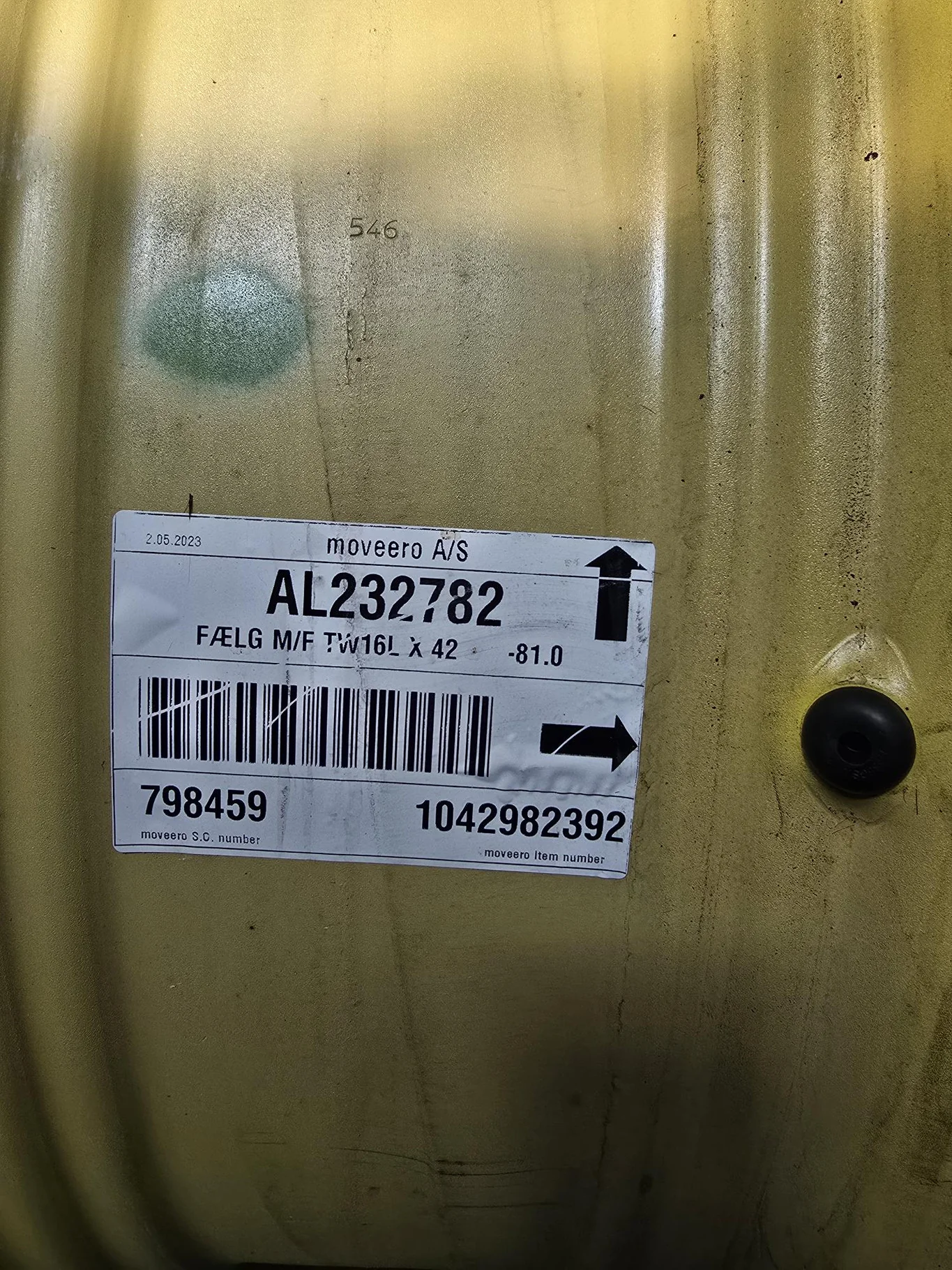 Used 15 x 42 12-32.047-30.078 Rim & Rail Yellow Wheel image 2