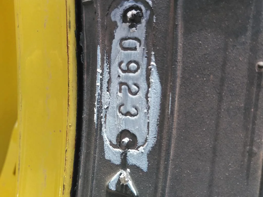 Used 320/85R34 133B Firestone Radial 9000 TL R-1W 85-90% On 10 x 34 (10-13.19-11.07) Waffle 3 Bolt/