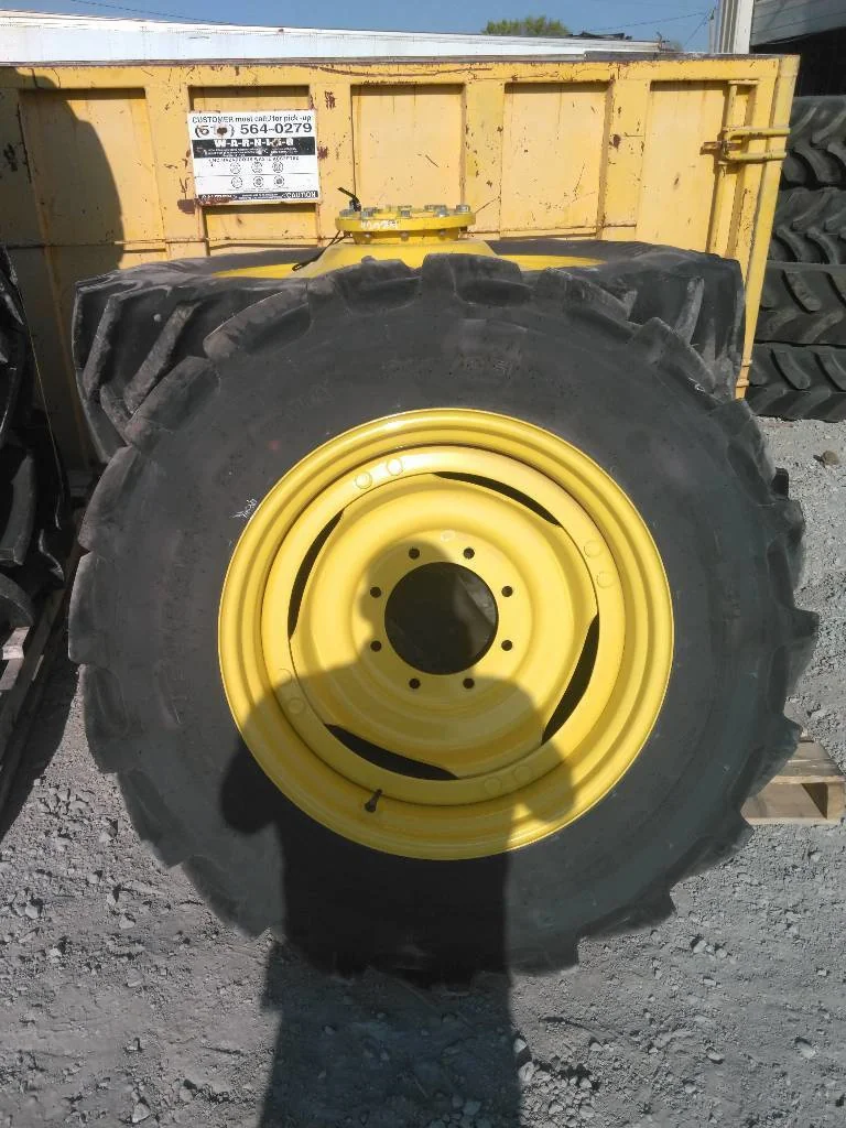 Take-Off 340/85R28 124E Firestone Performer 85 TL R-1W 95-100% 12 X 28 8-10.82-8.78 4/2 Wheel/Disc