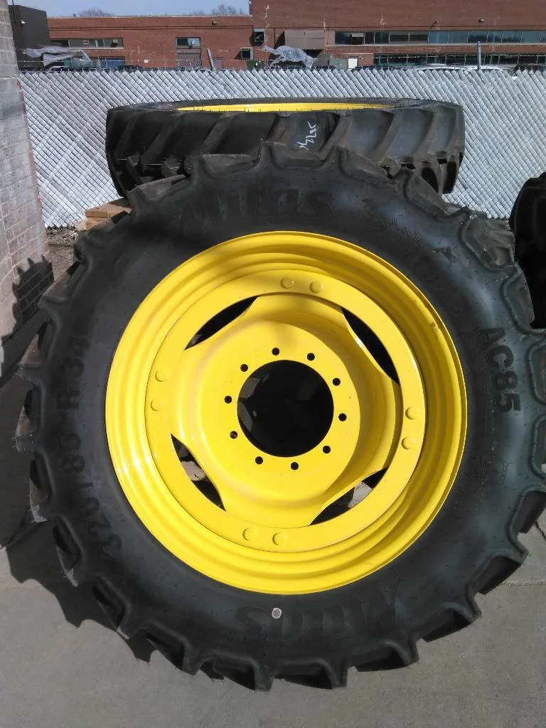 Take-Off 320/85R34 133A8 Mitas AC85 TL R-1W 95-100% On 10 x 34 (10-13.19.11.07) 4/2 Rail/Disc