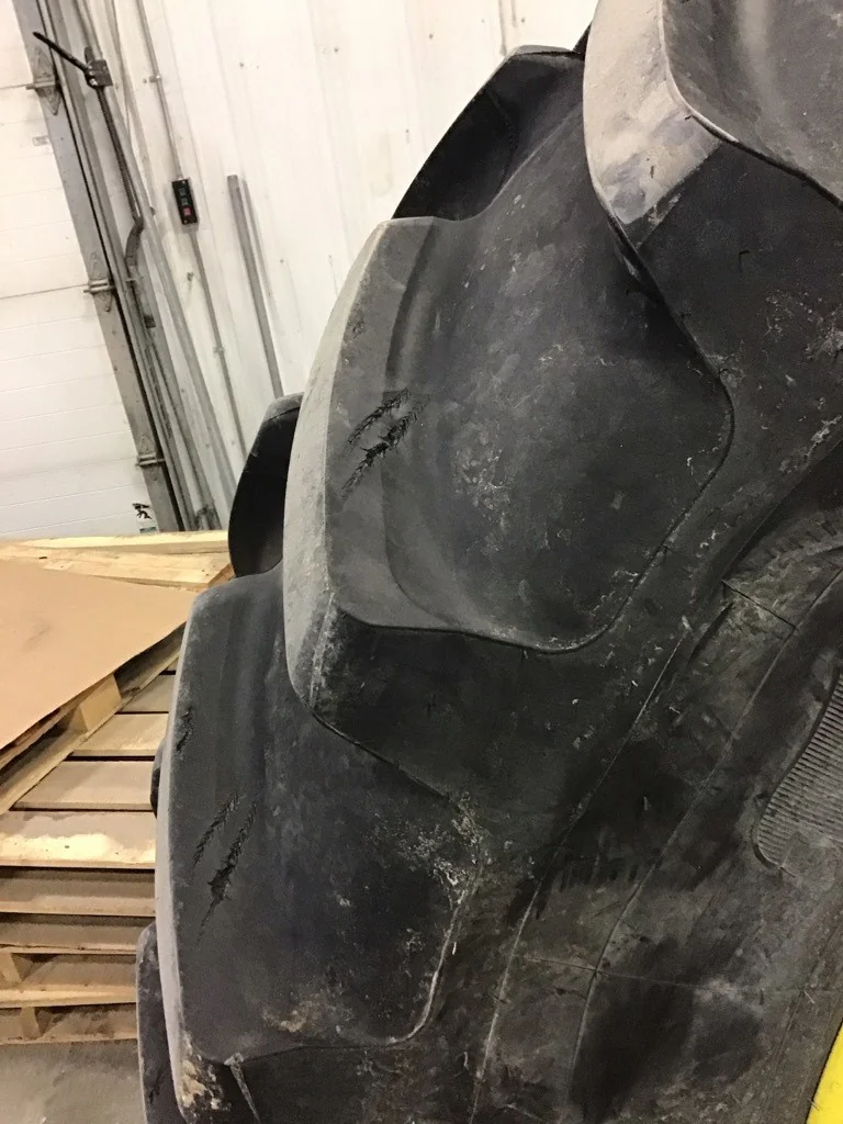 Used 520/85R42 157D Firestone Performer 85 Extra 90-95% On 18 x 42 12-32.047-30.078 R&R Yellow Wheel image 3