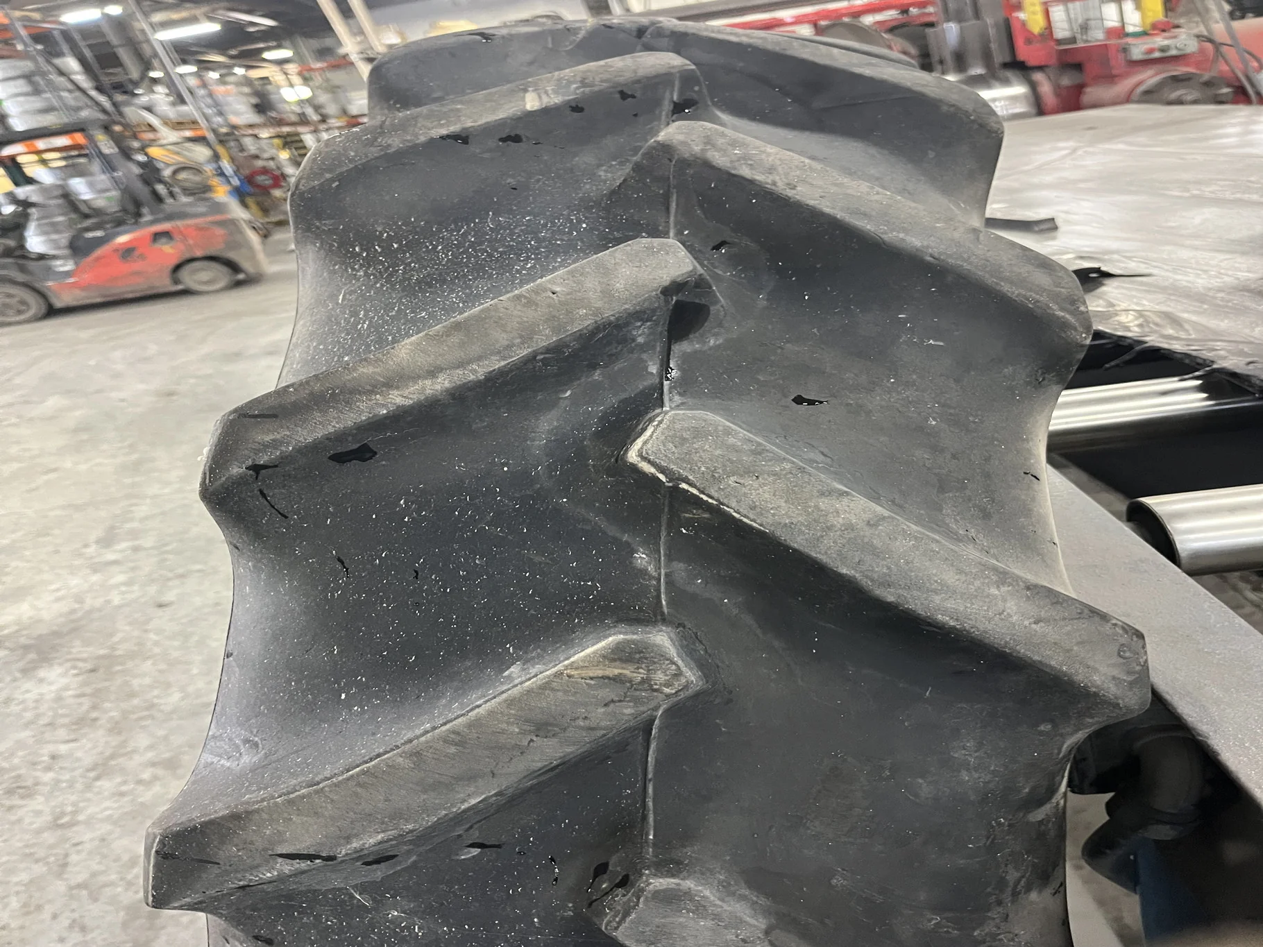 Used 320/85R38 143A8 Goodyear STR DT800 TL R-1W 90-95%