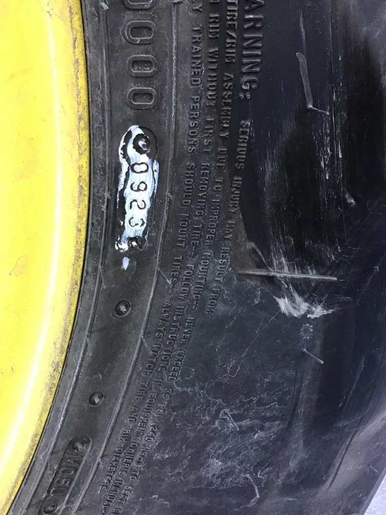 Used 750/65R26 169B Firestone Maxi Traction TL R-1W 80-85% On 25 x 26 (8-10.82-8.78) Combine Wheel image 5