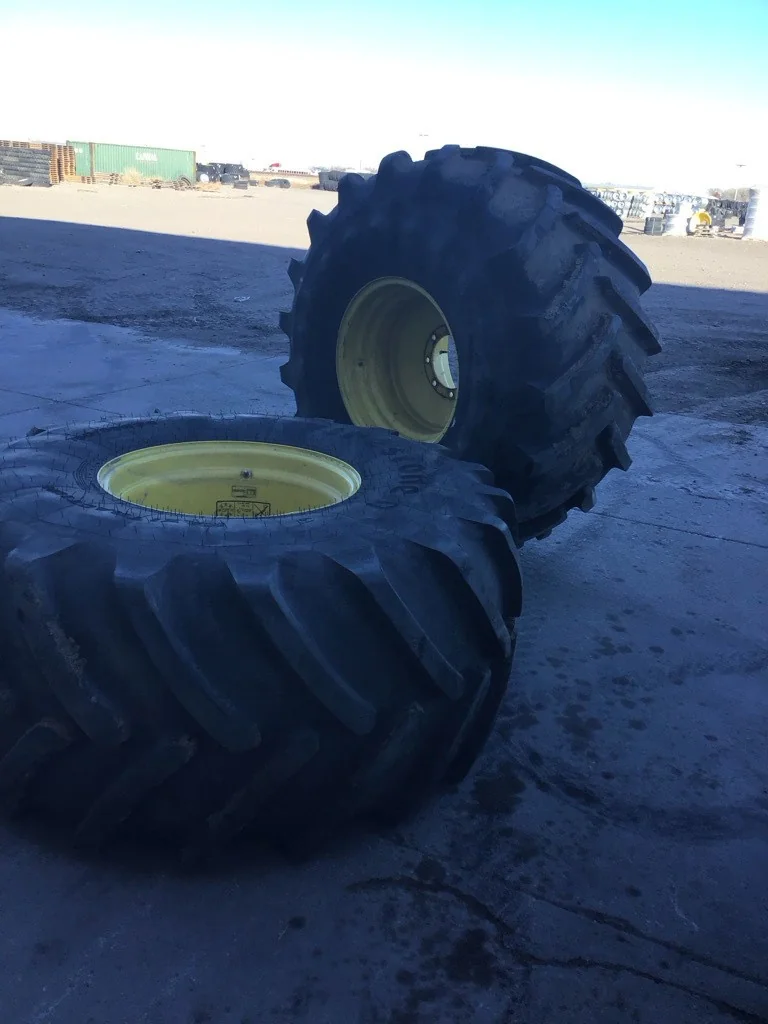 Used 750/65R26 169B Firestone Maxi Traction TL R-1W 80-85% On 25 x 26 (8-10.82-8.78) Combine Wheel image 6