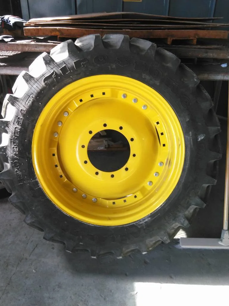 Take-Off 320/85R34 133B Firestone Radial 9000 TL R-1W 95-100% On 10 x 34 (10-13.19-11.07) Waffle 3 image 5