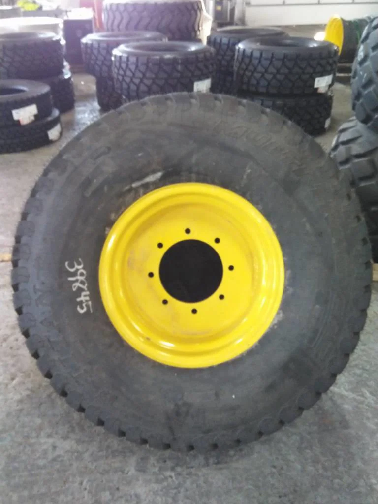Take-Off 44x18.00-20 123B Titan Multi Trac C/S TL 95-100% In 14 x 20 (8-10.82-8.78) Implement Wheel