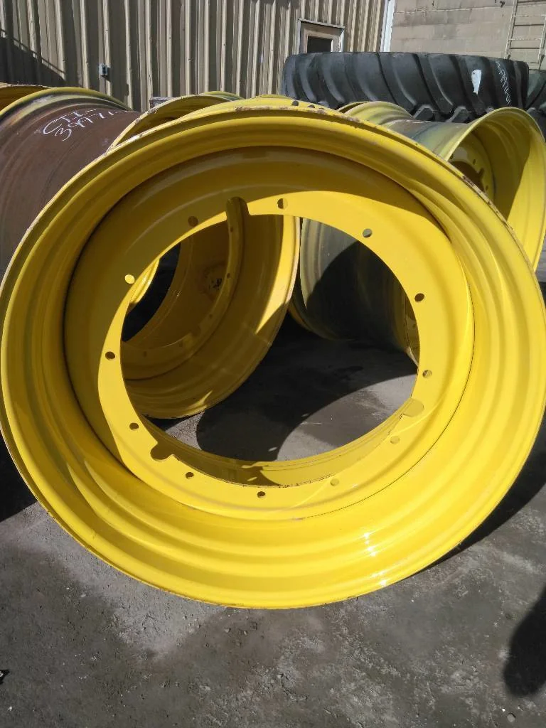 Used 25 x 46 (12-32.047-30.078) John Deere Rim & Rail Wheel