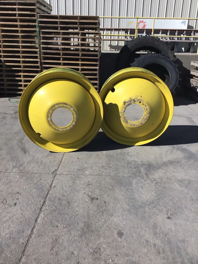 Used 18 x 42 (20-13.189-10.5-15.00) John Deere Yellow Outside Dolly Dual image 3