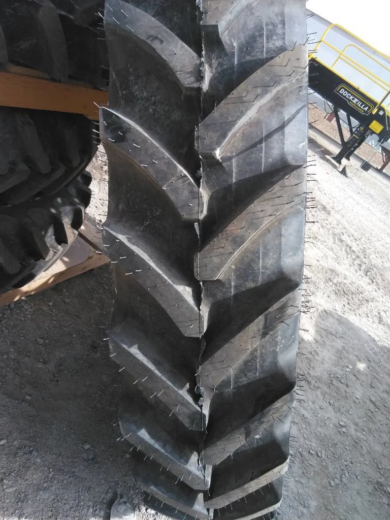 Take-Off VF320/105R46 175D Alliance Agriflex+354 TL R-1W 95-100% On 10 x 46 (12-13.976-11.857)