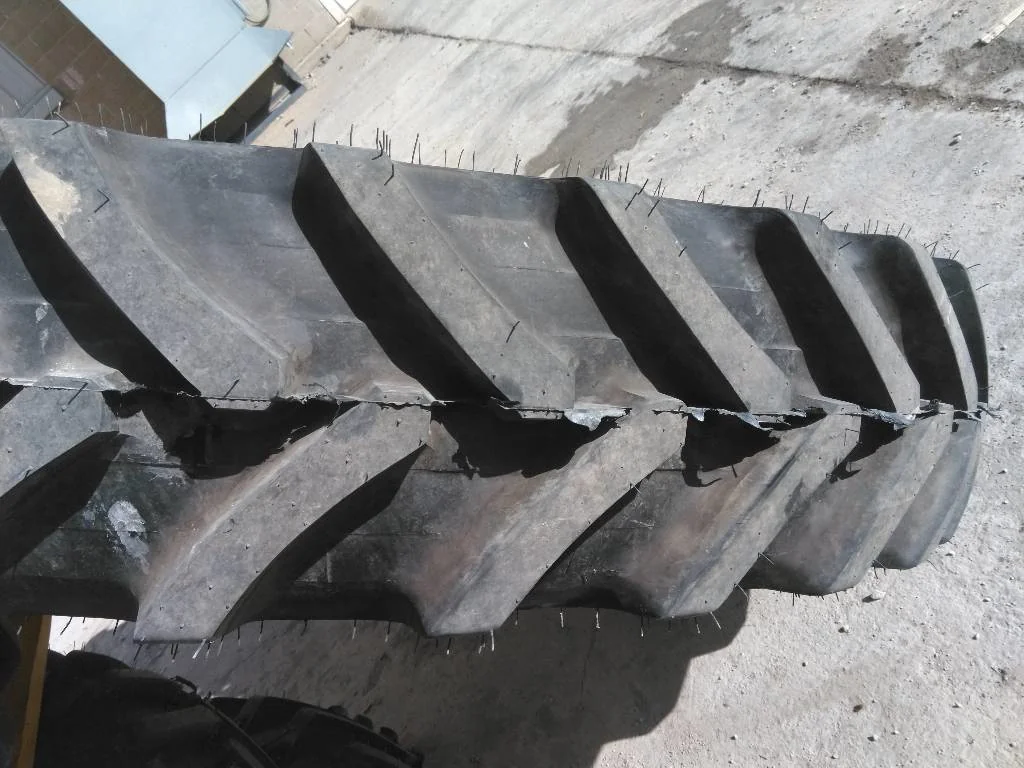 Take-Off VF320/105R46 175D Alliance Agriflex+354 TL R-1W 95-100% On 10 x 46 (12-13.976-11.857) image 3