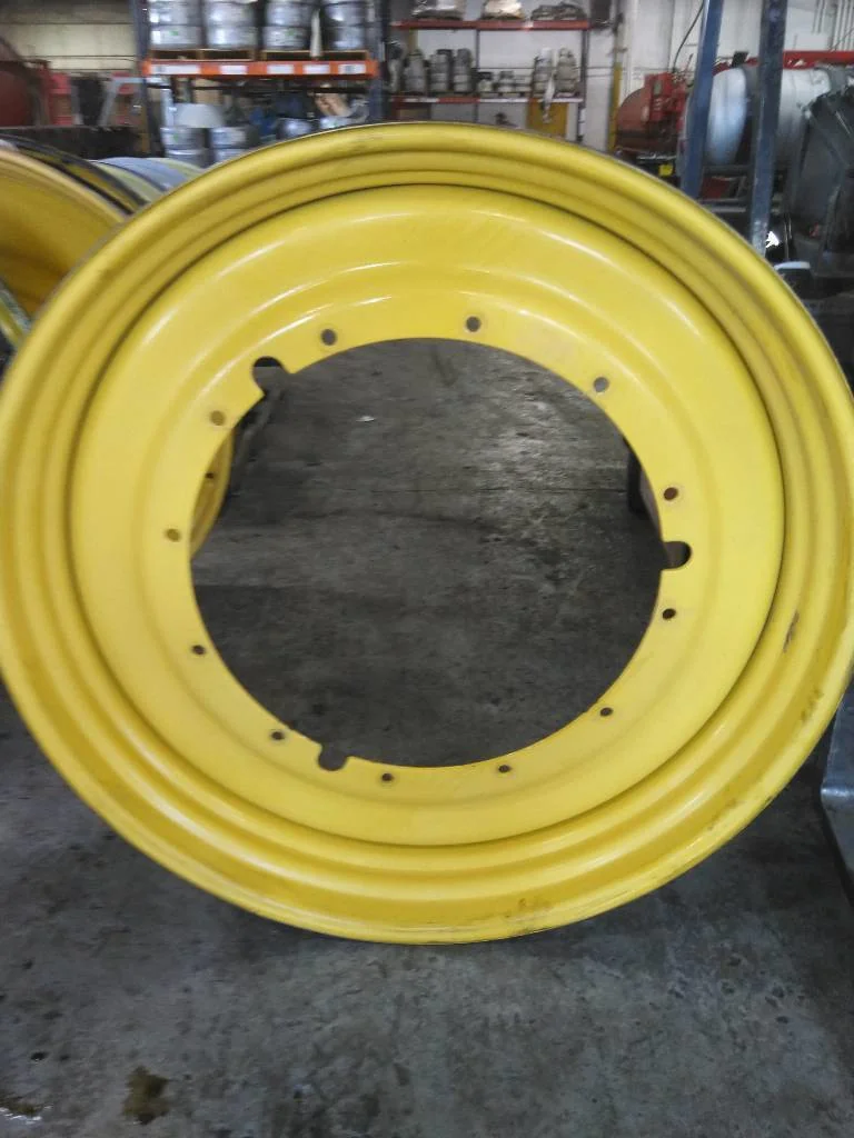 Used 15 x 50 (12-32.047-30.078) Rim & Rail JD Yellow Wheel