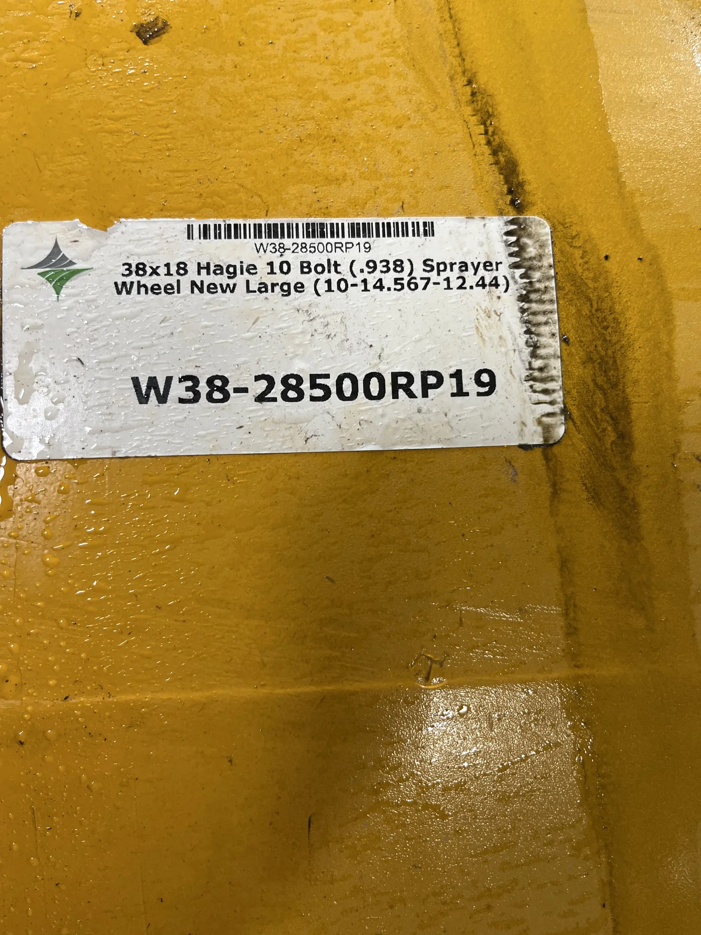 Used 18 X 38 10-14.567-12.44 5.0BS Hagie Orange Sprayer Wheel image 3