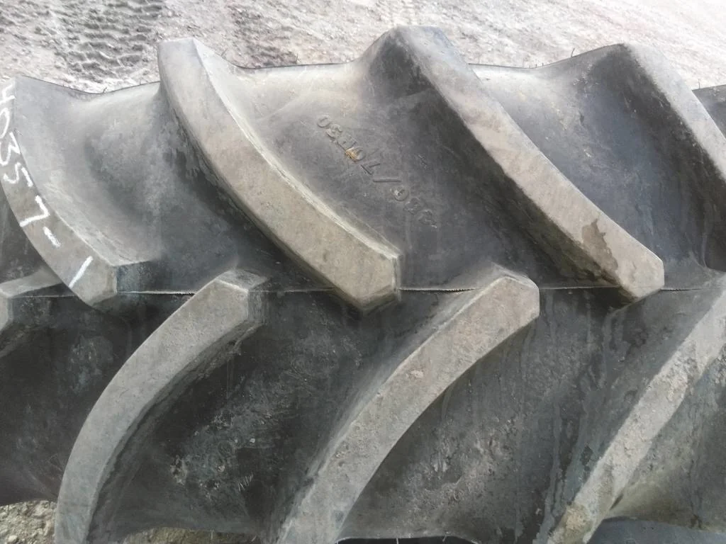 Used 480/70R30 152D Goodyear Optitrac TL R-1W 90-95% On 15 x 30 12-16.732-14.620 Waffle 3 Bolt image 4