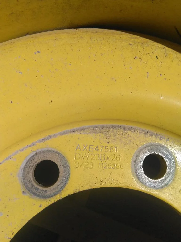 Used 750/65R26 166D Mitas SFT TL R-1W 90-95% On 23 x 26 (8-10.82-8.78) John Deere Combine Wheel image 4