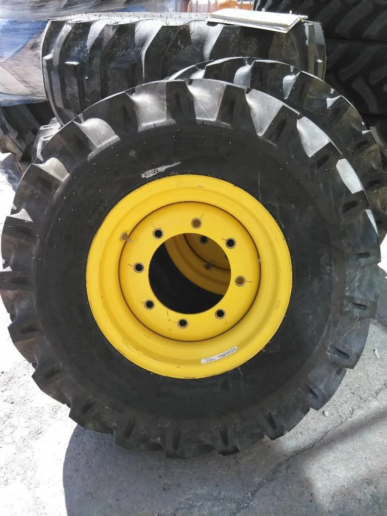 Take-Off 12.5/80-18IMP 129A6 Alliance 317 TL R-4 On 9 x 18 (8-10.82-8.78) Implement John Deere Wheel