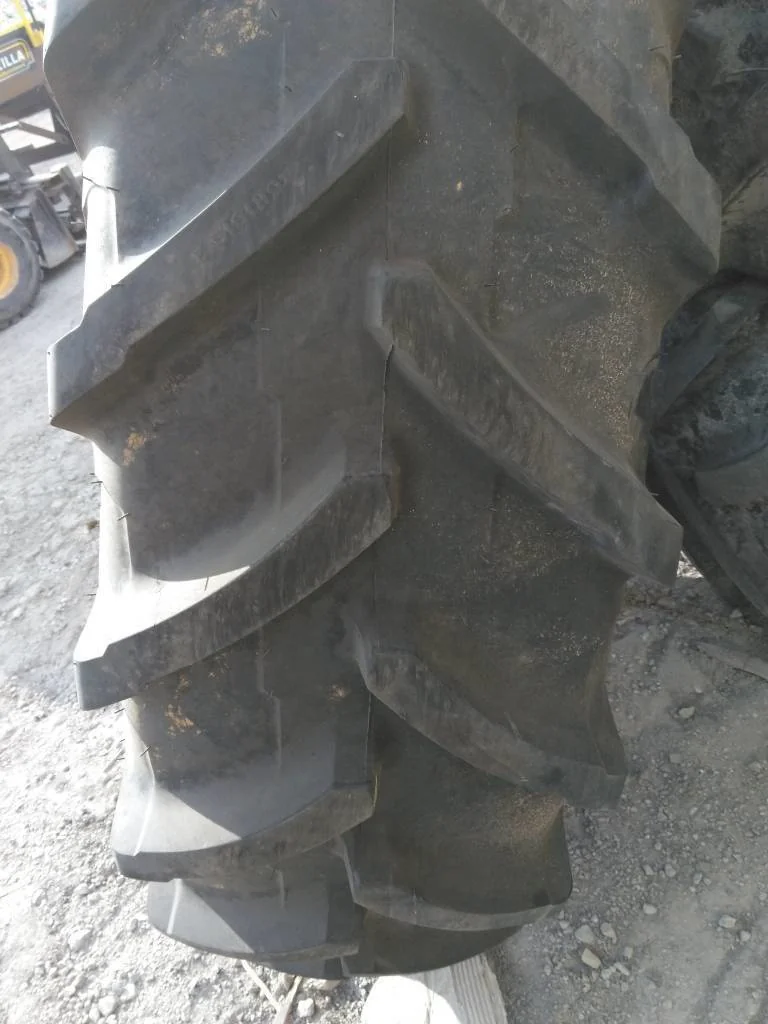 Used 480/80R42 156A8 Michelin Agribib 2 TL R-1W 85-90% On 16 x 42 (10-13.19-11.07) Agco Dual Wheel image 5