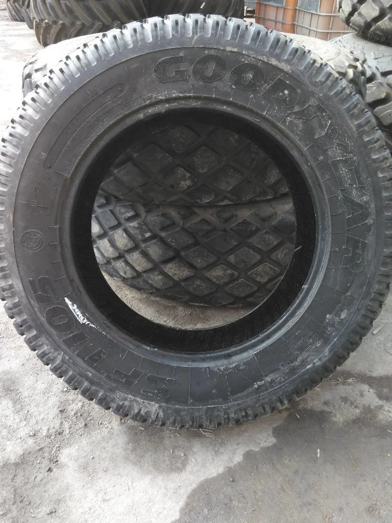Used 11.2-24 6 PLY Goodyear SFT 105 TL R-3 80-85% (Moderate Weather Checking Between Tread) image 2