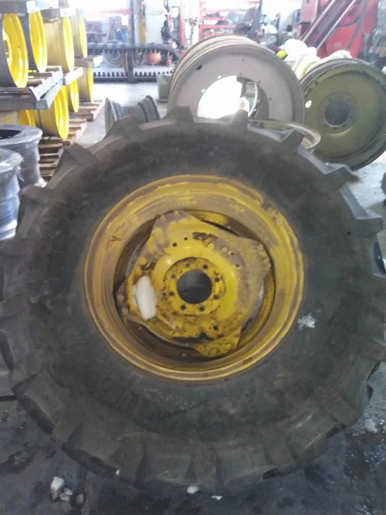 Used 460/85R30 145D Firestone Performer 85 TL R-1W 85-90% On 15 x 30 (8-8-6) 4/2 Clamp/Disc image 5