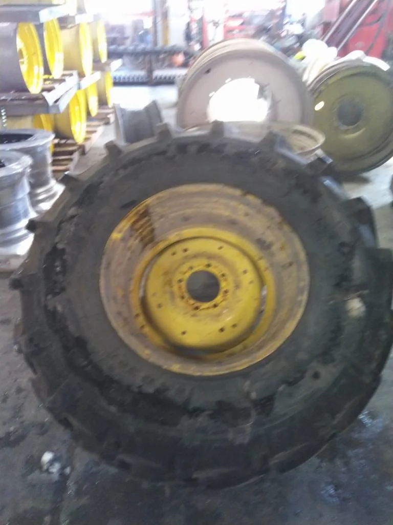 Used 460/85R30 145D Firestone Performer 85 TL R-1W 85-90% On 15 x 30 (8-8-6) 4/2 Clamp/Disc image 6
