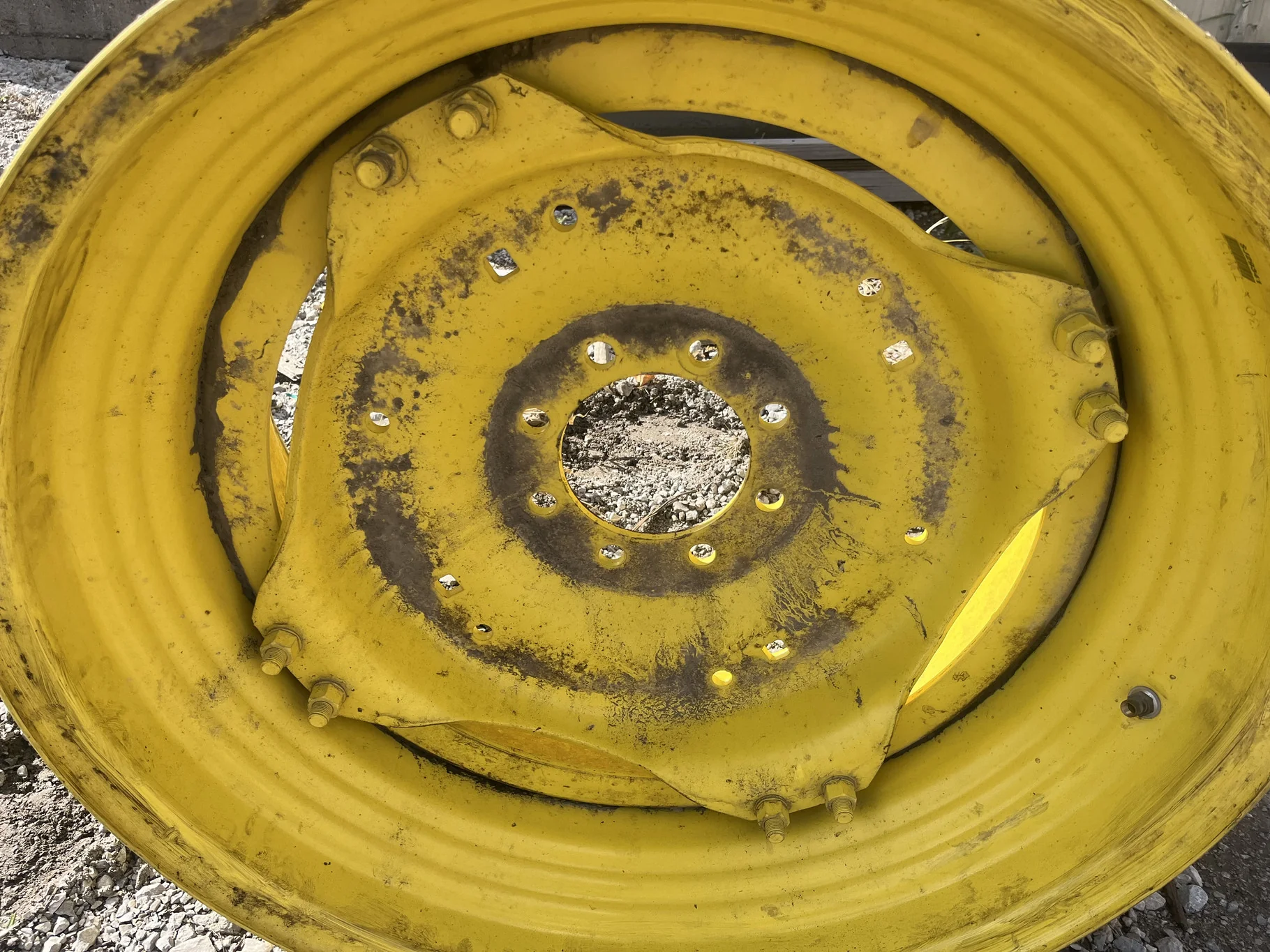 Used 15 X 30 8-8-6 4/2 Clamp Yellow Wheel w/Disc
