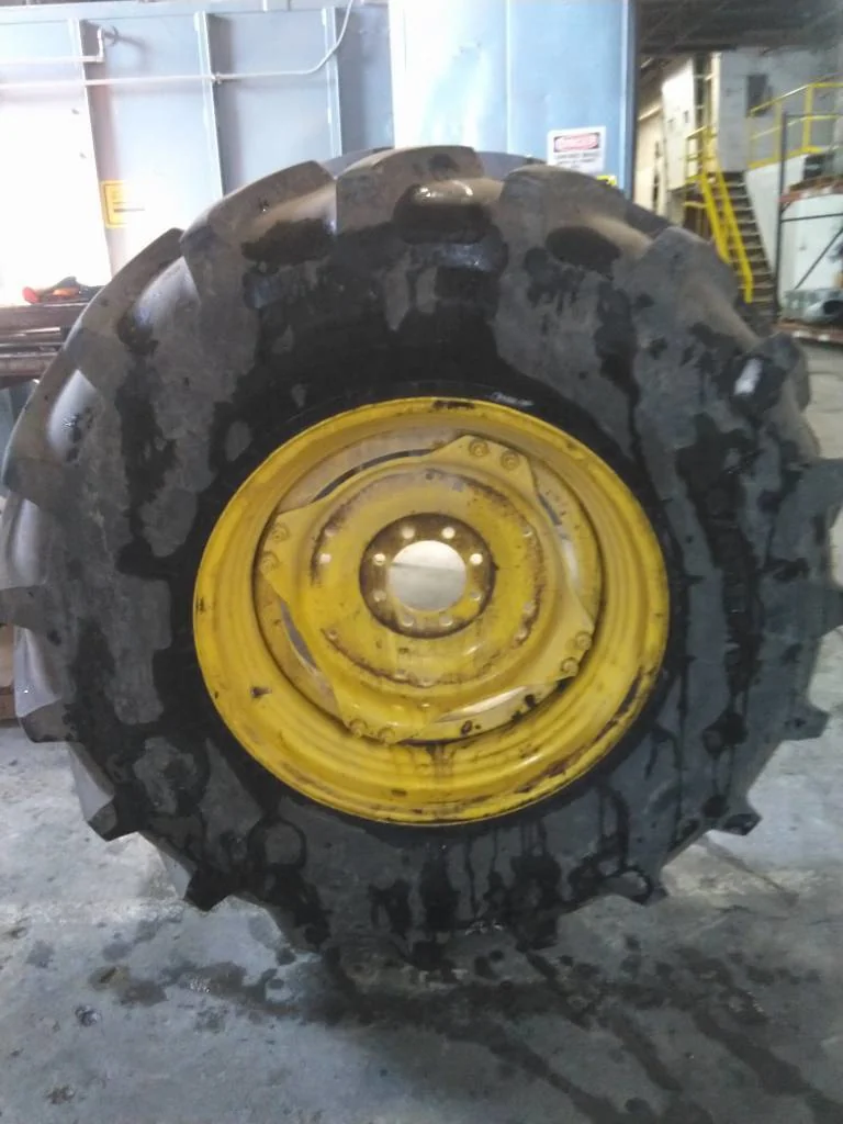 Used 460/85R30 145A8 Trelleborg TM600 TL R-1W 85-90% On 15 x 30 (8-8-6) 4/2 Clamp/Disc image 2