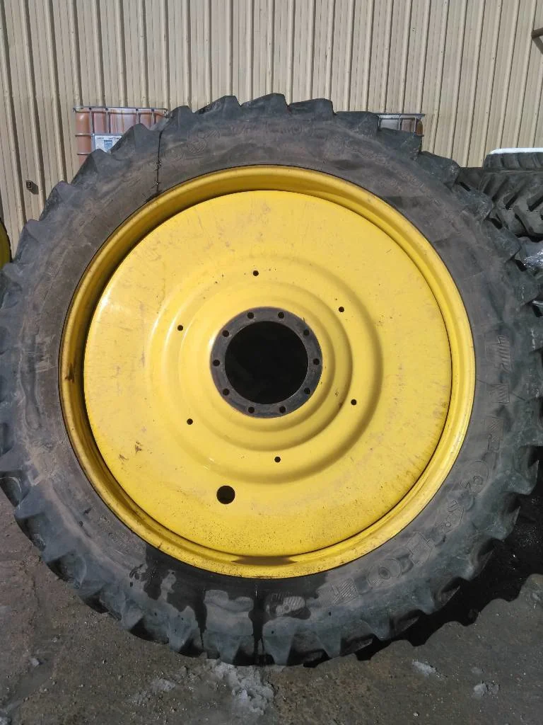 Used 380/90R54 152A8 Firestone Radial 9000 TL R-1W 70-75% On 12 x 54 (10-13.19-11.07) Titan Dual