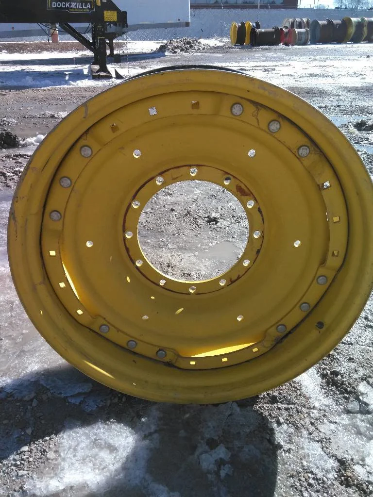 Used 12 x 38 (12-16.732-14.040) John Deere Waffle 3 Bolt Wheel With Disc image 3