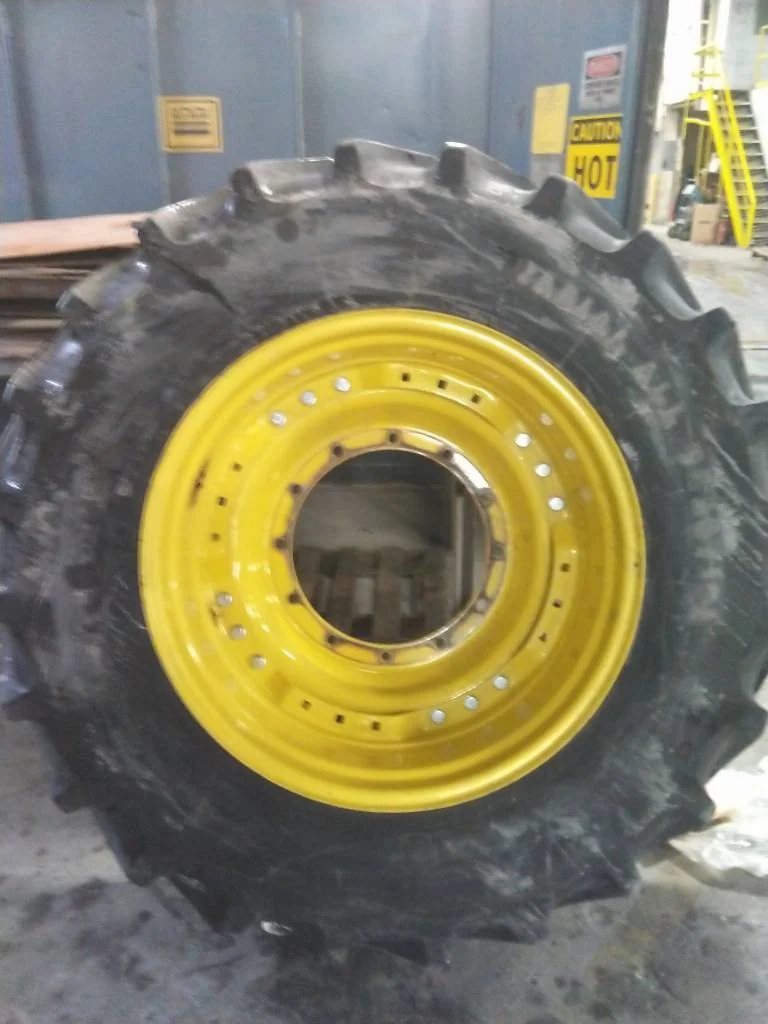 Used 420/85R34 147B Firestone RAT DT TL R-1W 90-95% On 15 x 34 (12-19.685-17.651) 3 Bolt Waffle/Disc image 4