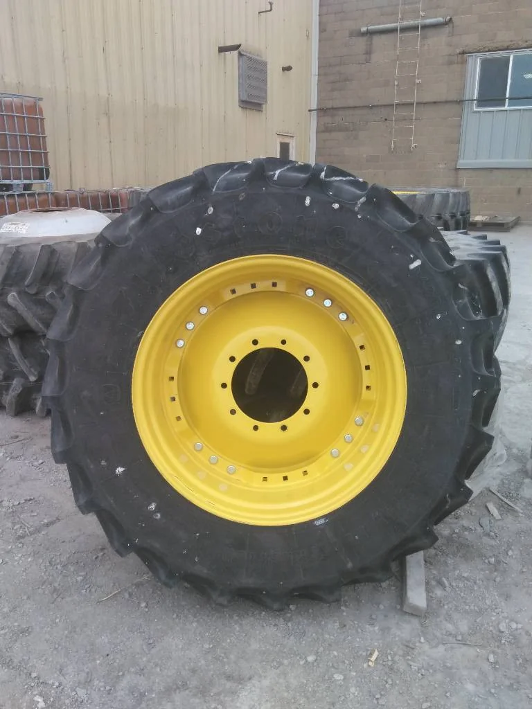 Take-Off 420/85R34 147B Firestone RAT TL R-1W 95-100% On 15 x 34 (10-13.19-11.07) Waffle 3 Bolt/Disc image 3