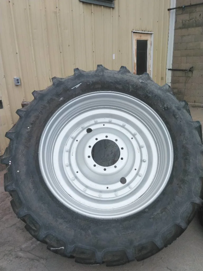 Used 480/80R46 158A8 Alliance FarmPro ll TL R-1W 90-95% On 16 x 46 (10-13.19-11.07) Rim & Rail/Disc image 2