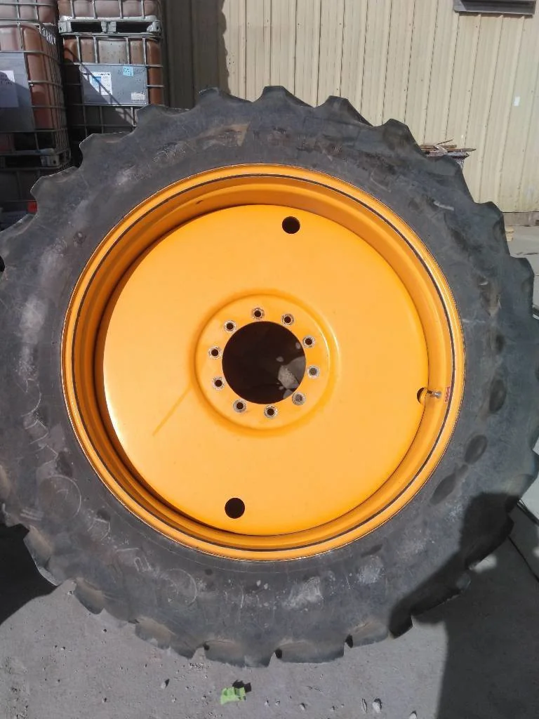 Used VF380/90R46 173D Firestone RAT RC TL R-1W 80-85% On 13 x 46 (10-13.19-11.07) Hagie Sprayer image 4