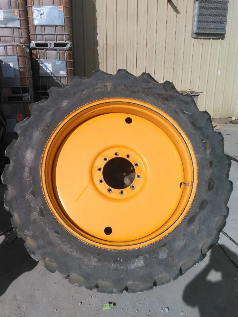 Used VF380/90R46 173D Firestone RAT RC TL R-1W 80-85% On 13 x 46 (10-13.19-11.07) Hagie Sprayer image 5