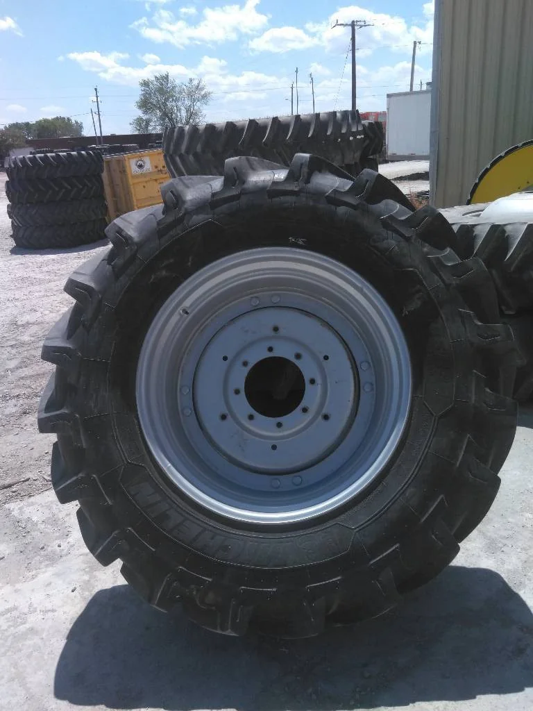 Take-Off 460/85R34 152A8 Michelin Agribib 2 TL R-1W 95-100% On 15 x 34 (8-10.82-8.78) R&R Wheel/Disc