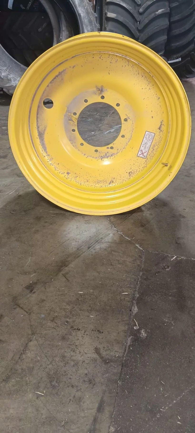 Take-Off 18 X 38 10-13.19-11.07 Dual Yellow Wheel image 2