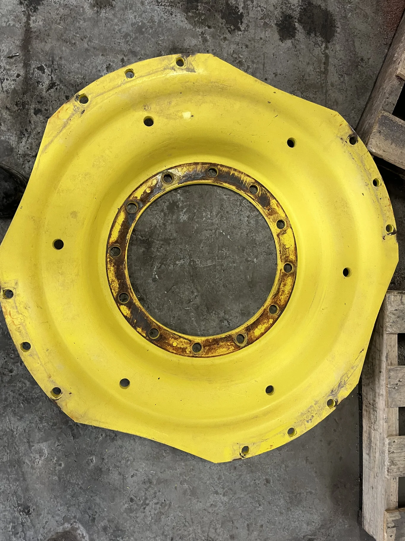 Used Disc 38" 10-13.19-11.07 Waffle 3 Bolt Yellow