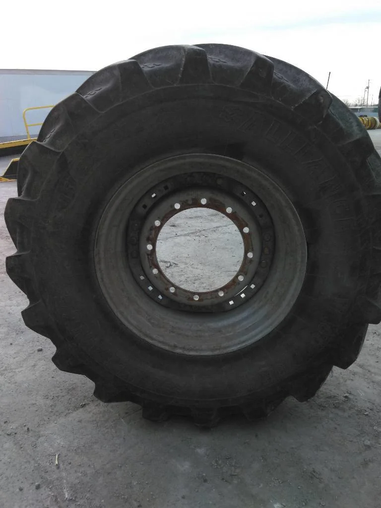 Used VF600/70R30 170D Alliance Agriflex 372 TL R-1W 80-85% On 20 x 30 (12-16.732-14.640) Waffle 3 image 7