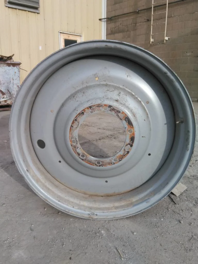 Used 25 x 38 (10-13.19-11.07) Titan Dual Wheel Agco Grey ( Mild Rust)