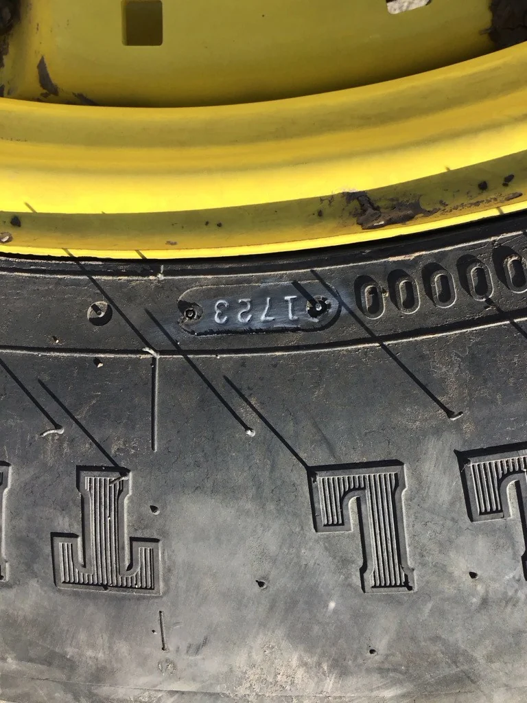 Used 380/80R38 142B Firestone RAT DT TL R-1W 85-90% On 12 x 38 (10-13.19-11.07) Waffle 3 Bolt/Disc image 3